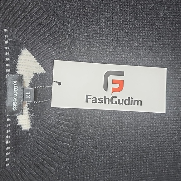 Sweater - Picture 3 of 3